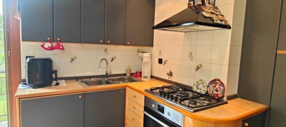 Apartamento de 4 habitaciónes en Udine, Italy No. 304346 4