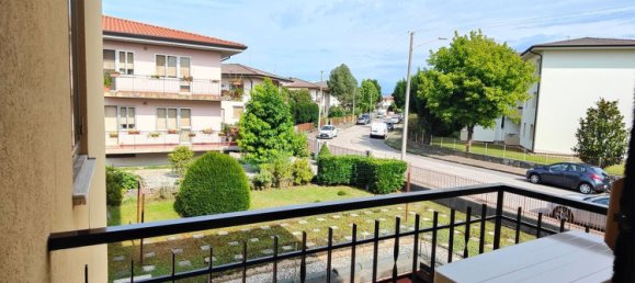 Apartamento de 4 habitaciónes en Udine, Italy No. 304346 12