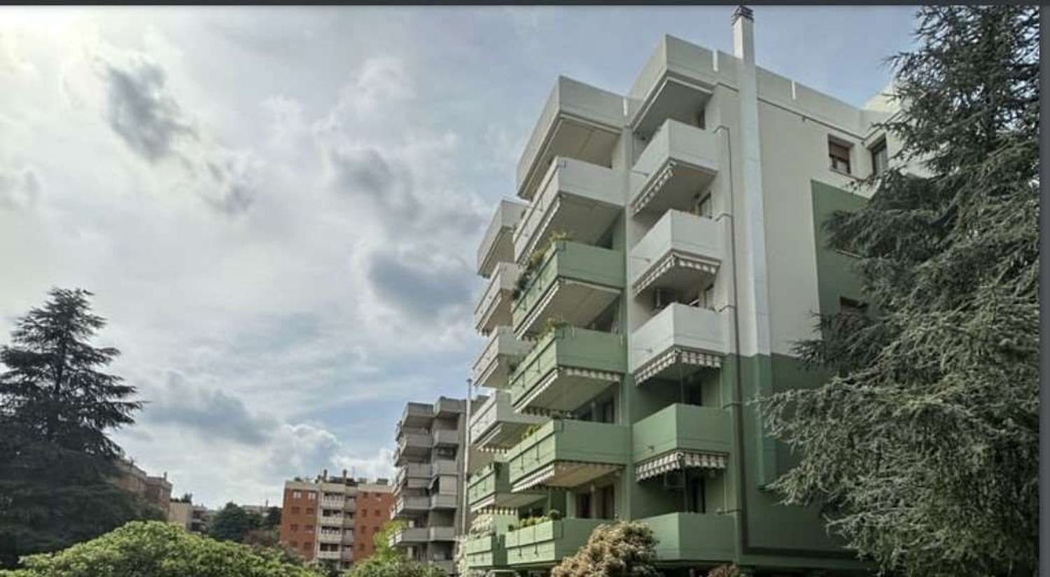 6 rooms Apartment in Cesano Maderno, Italy No. 6422