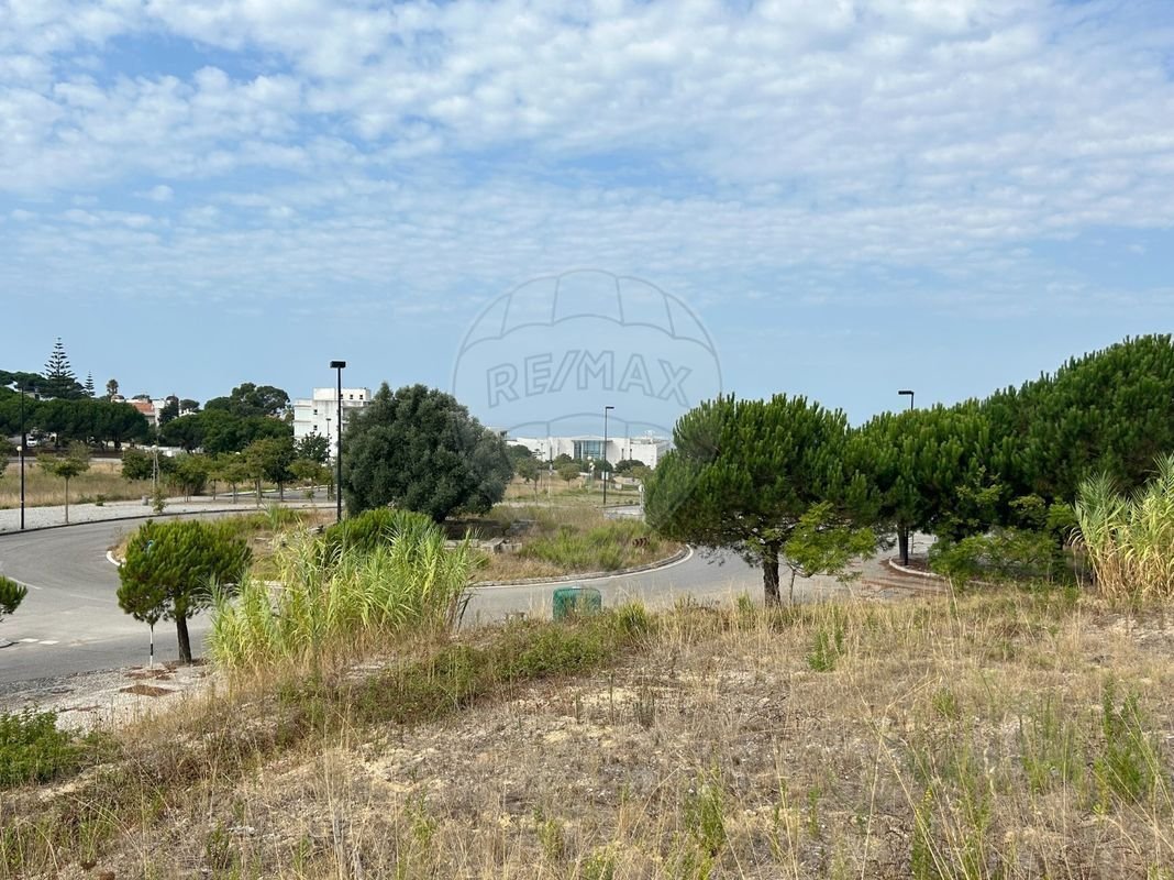 Grundstück in Almada, Portugal, Nr. 112020