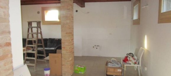 2 rooms Apartment in Santa Maria di Sala, Italy No. 11244 4