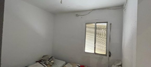 2 bedrooms Apartment in Zaragoza, Spain No. 153408 6