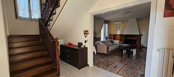 8 rooms Apartment in Cervia, Italy No. 163404 8