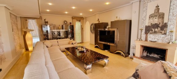 5 chambres Villa à Torrevieja, Spain No. 137830 3