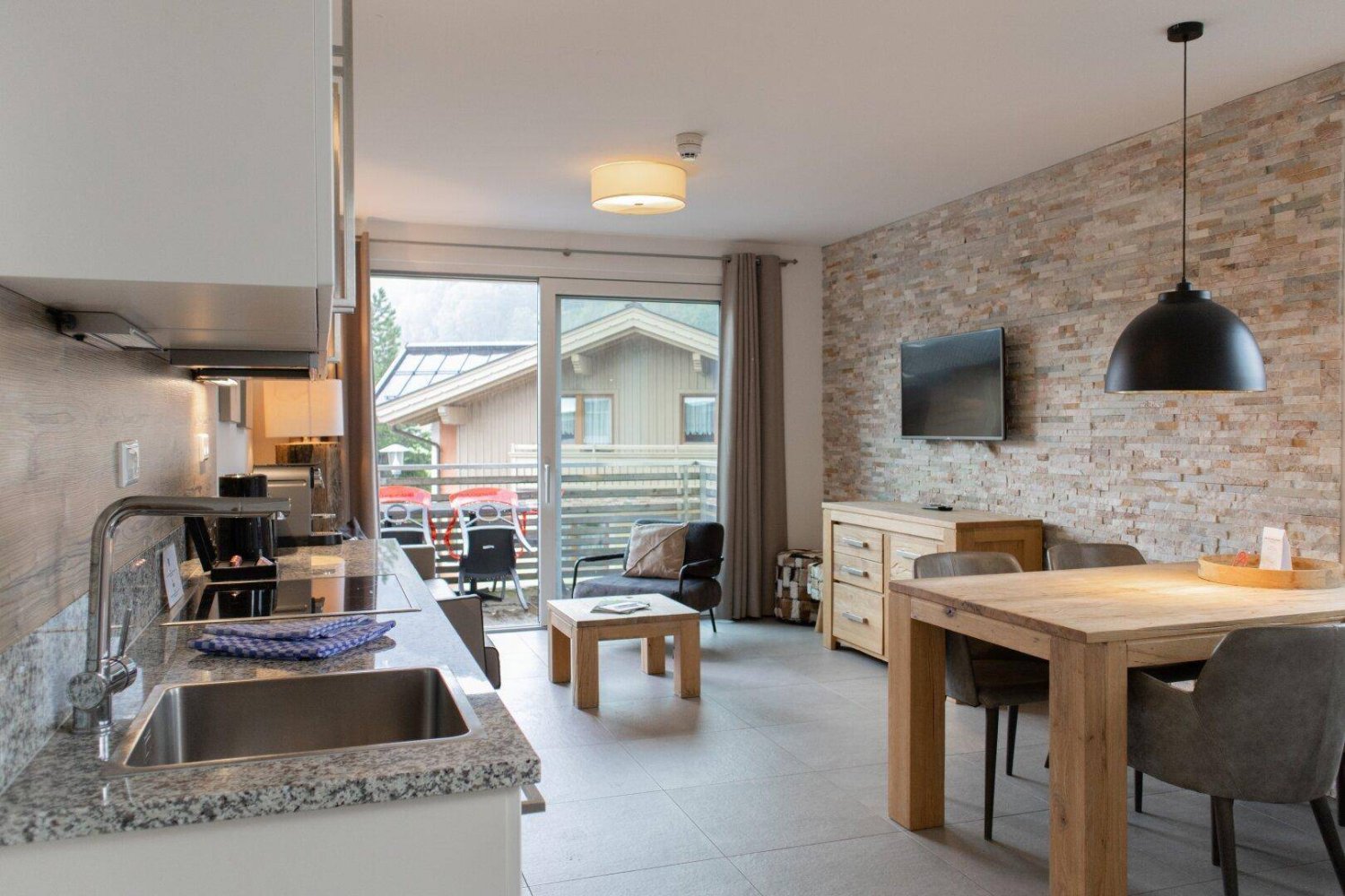 2 rooms Apartment in Zell am See, Austria No. 98779