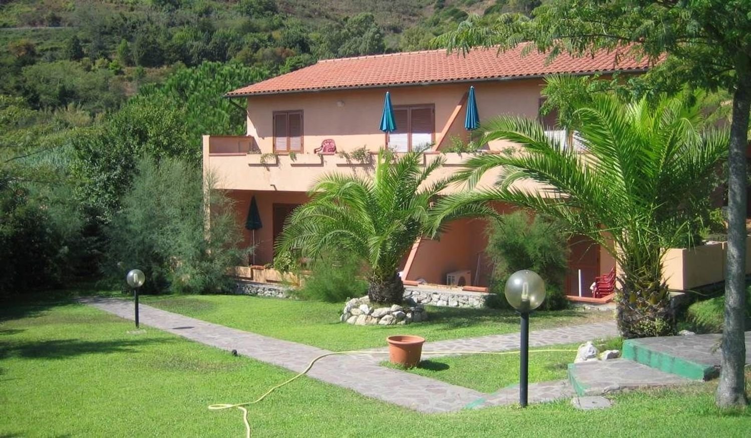 3 rooms Apartment in Rio, Italy No. 292918