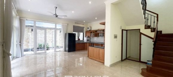 5 Schlafzimmer Haus in Tay Ho, Vietnam, Nr. 625 8