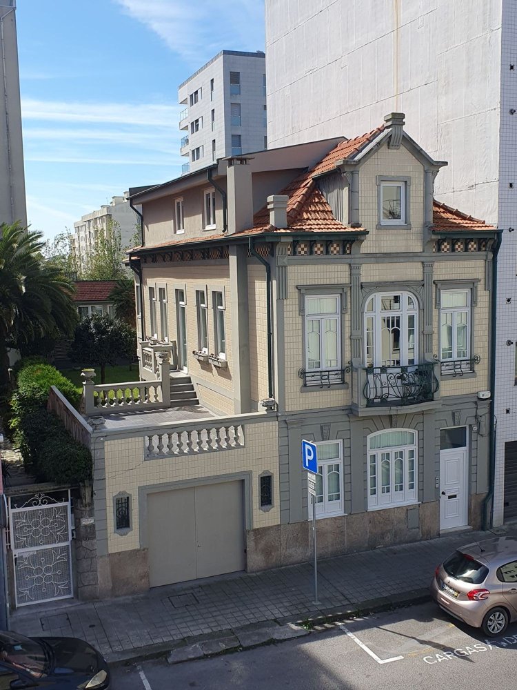 8 غرف نوم منزل في Porto, Portugal رقم 190013