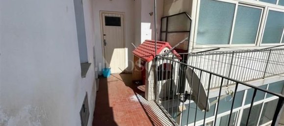 4 غرف نوم شقة في Catania, Italy رقم 333888 8