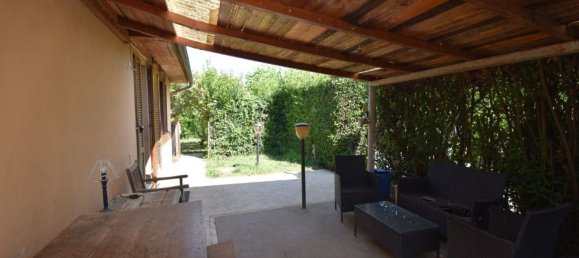 Casa de 4 dormitorios en Pietrasanta, Italy No. 312277 2