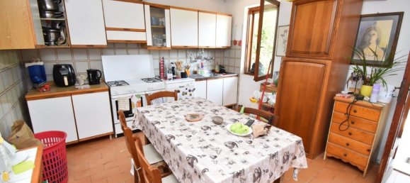 Casa de 4 dormitorios en Pietrasanta, Italy No. 312277 3