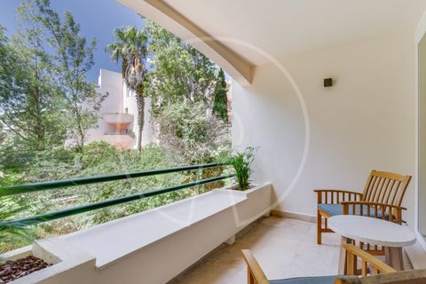 3 bedrooms Apartment in Cascais, Portugal No. 334991