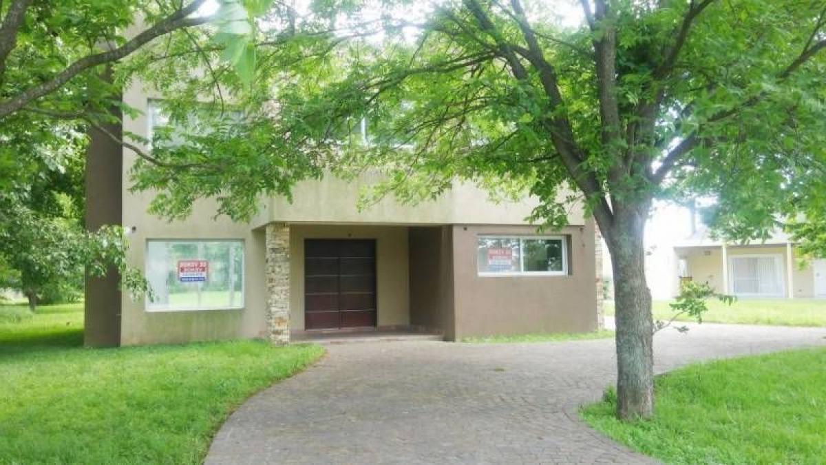 3 bedrooms House in General Rodriguez, Argentina No. 53722