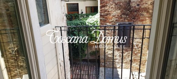 5 rooms Apartment in Siena, Italy No. 19295 17