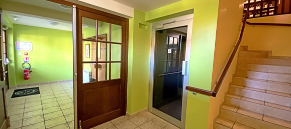 350m² Commercial property in Muttersholtz, France No. 255835 23