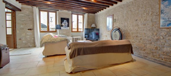 3 Schlafzimmer Stadthaus in Chapet, France, Nr. 164507 12