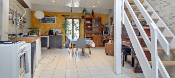 3 Schlafzimmer Stadthaus in Chapet, France, Nr. 164507 4