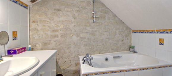 3 Schlafzimmer Stadthaus in Chapet, France, Nr. 164507 5