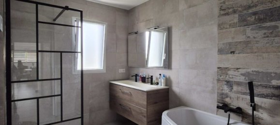 3 bedrooms House in Vendee, France No. 299244 7