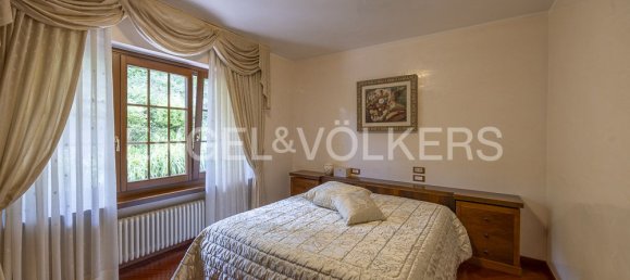 4 bedrooms Villa in Padenghe sul Garda, Italy No. 105233 6