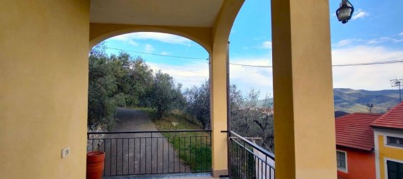 6 rooms Villa in Arnasco, Italy No. 92989 40