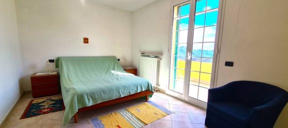 6 rooms Villa in Arnasco, Italy No. 92989 12