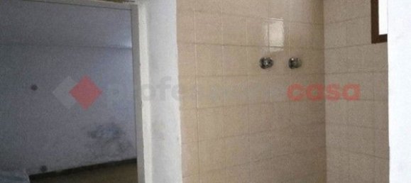 4-salle Appartement à Arezzo, Italy No. 228617 26