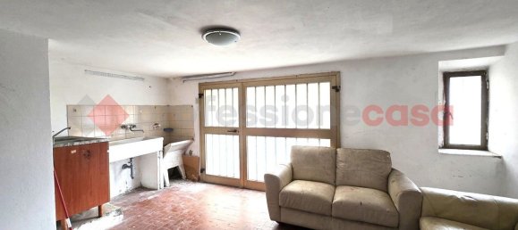 4-salle Appartement à Arezzo, Italy No. 228617 20