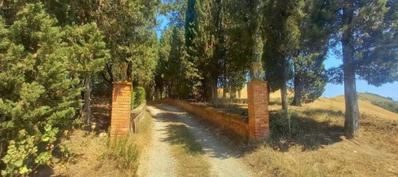 20 rooms House in Montaione, Italy No. 143193 34