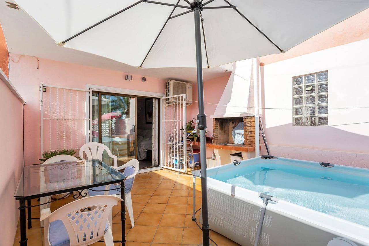 2 bedrooms Townhouse in Torrevieja, Spain No. 191256