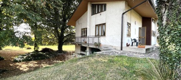 4 rooms Villa in Udine, Italy No. 32349 17