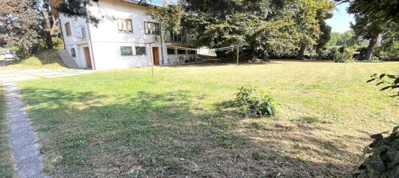 4 rooms Villa in Udine, Italy No. 32349 26