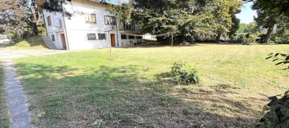 4 rooms Villa in Udine, Italy No. 32349 29