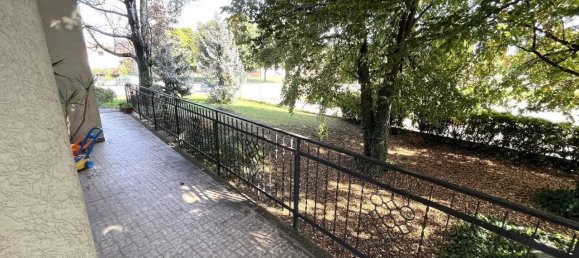 4 rooms Villa in Udine, Italy No. 32349 16