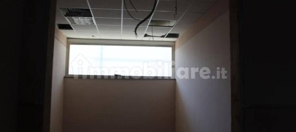 257m² Commercial property in Ponsacco, Italy No. 349254 29