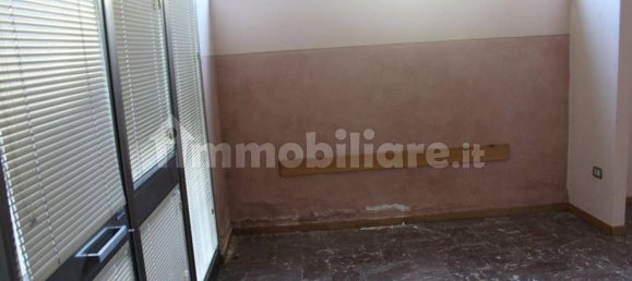 257m² Commercial property in Ponsacco, Italy No. 349254 13