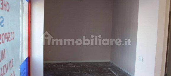 257m² Commercial property in Ponsacco, Italy No. 349254 21