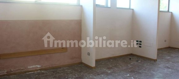 257m² Commercial property in Ponsacco, Italy No. 349254 14