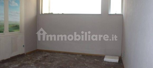 257m² Commercial property in Ponsacco, Italy No. 349254 17