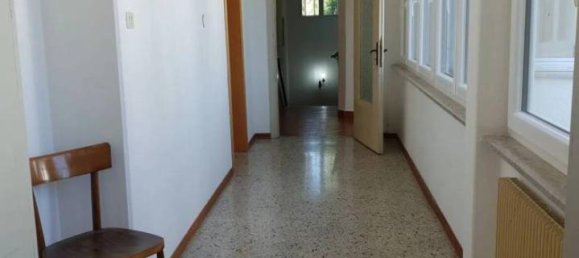 Villa de 5 habitaciónes en Pordenone, Italy No. 37299 36