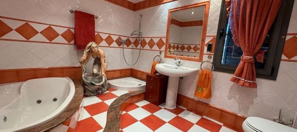 Дом с 8 спальнями в Какабелос, Испания № 140720 12