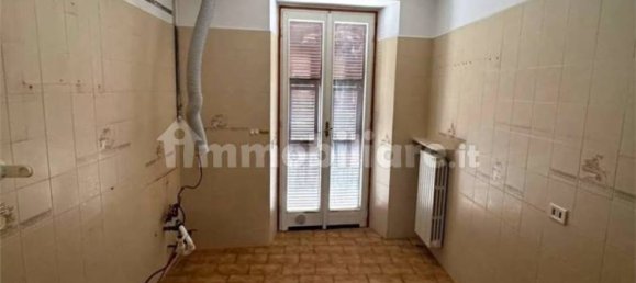 Квартира с 15 спальнями в Варци, Италия № 344009 22