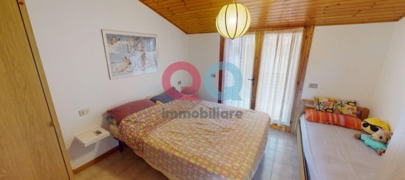 2 Schlafzimmer Haus in Udine, Italy, Nr. 359573 7
