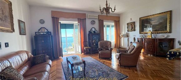 3-salle Appartement à Ospedaletti, Italy No. 99624 2