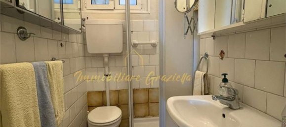 3-salle Appartement à Ospedaletti, Italy No. 99624 15