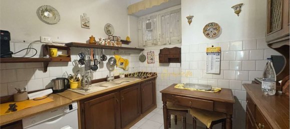 3-salle Appartement à Ospedaletti, Italy No. 99624 13