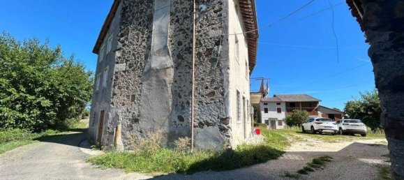 6 bedrooms House in Brogliano, Italy No. 344106 10