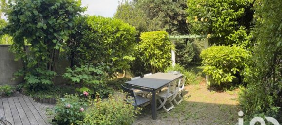 4 Schlafzimmer Haus in Versailles, France, Nr. 279532 2