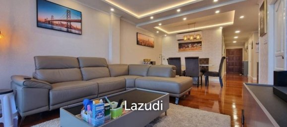 3 bedrooms Condo in Bang Lamung, Thailand No. 24034 2