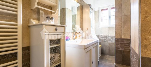 2 bedrooms Apartment in Rome, Italy No. 193193 16